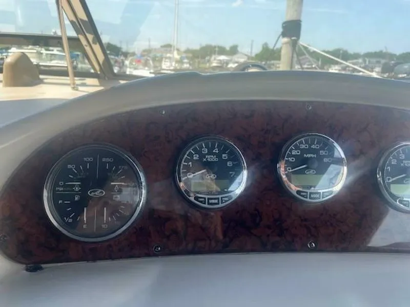 Slide: The Image of Sea Ray 34 Sportsman 2006 - 5566540