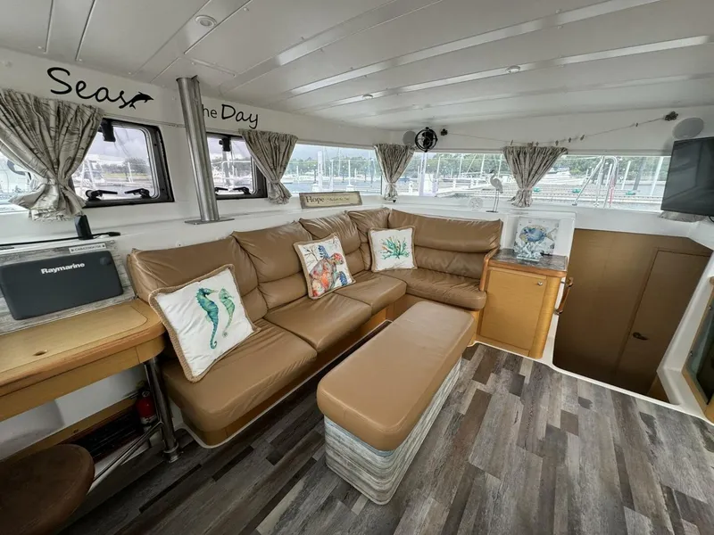 Slide: The Image of Salon - Stb - 5567288