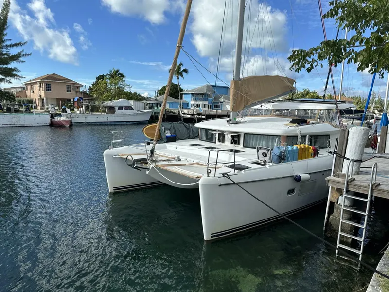 Slide: The Image of Lagoon 420 2008 - 5567260