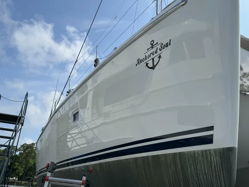 Slide: The Image of Lagoon 420 2008 - 5567544