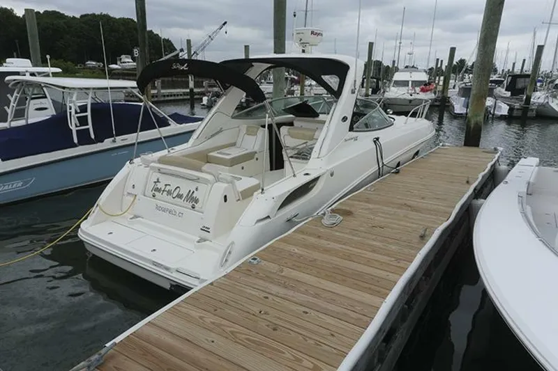 Slide: The Image of Sea Ray 310 Sundancer 2010 - 5568487