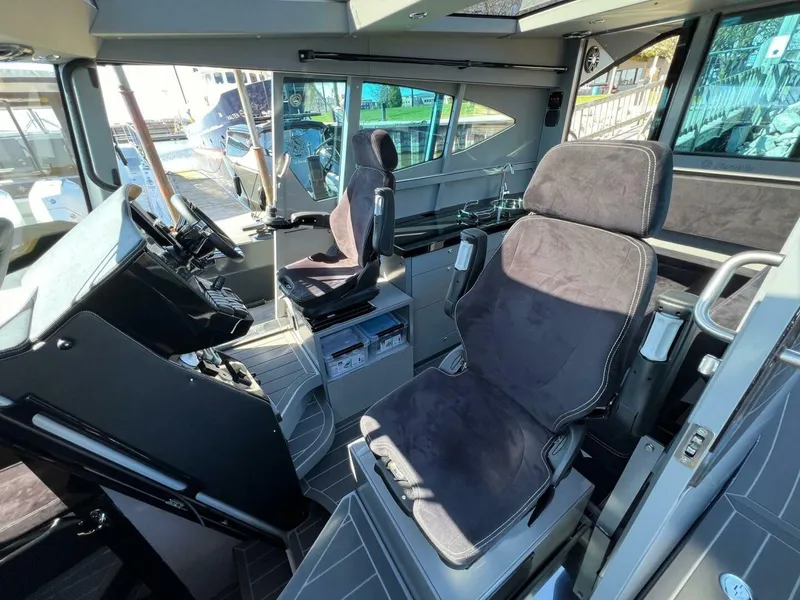 Slide: The Image of G-Force G Force 10 2024 - 5568560