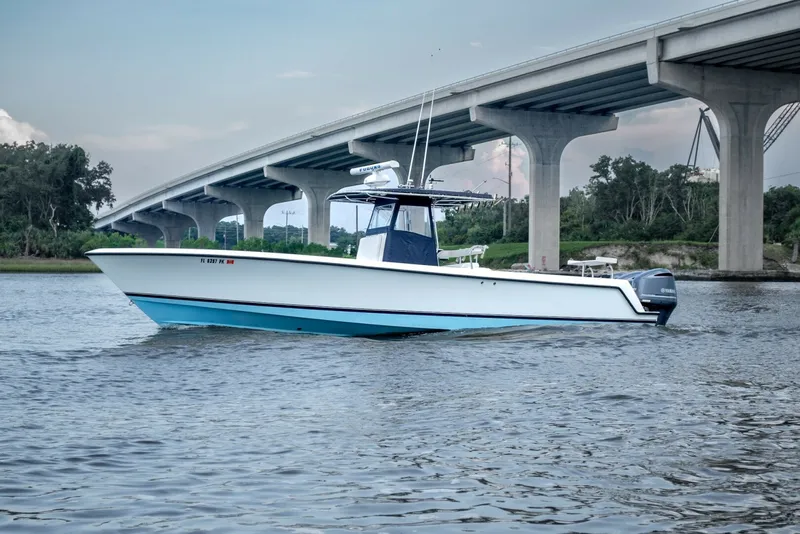 The Image of Contender 33 2007 - 5568577