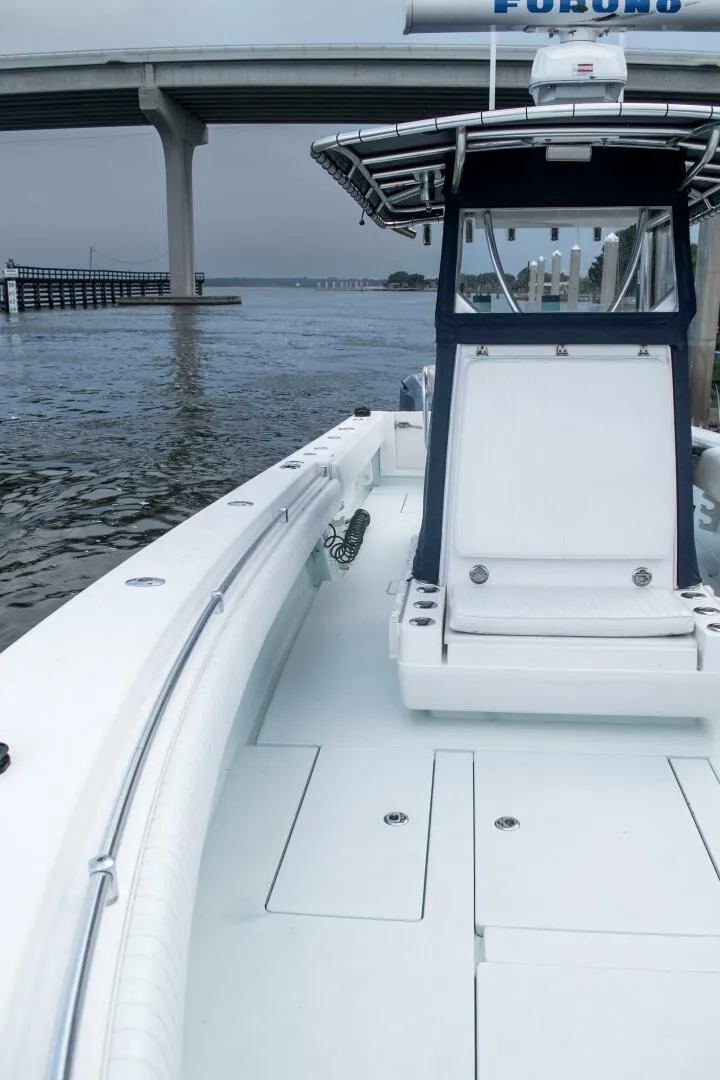 Slide: The Image of Contender 33 2007 - 5568669