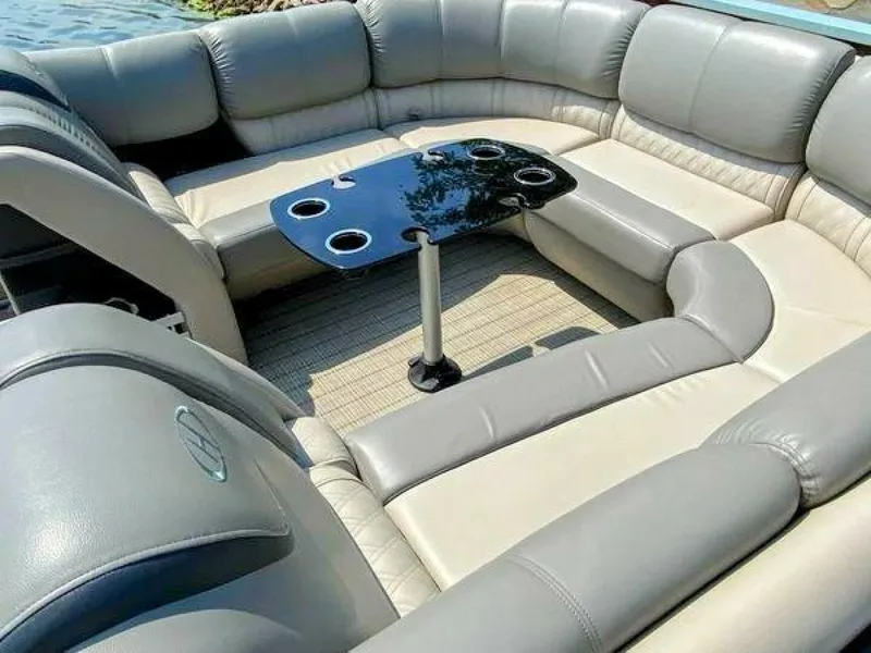 Slide: The Image of Harris 250 Grand Mariner Single Lounging Double Tritoon 2018 - 5568675