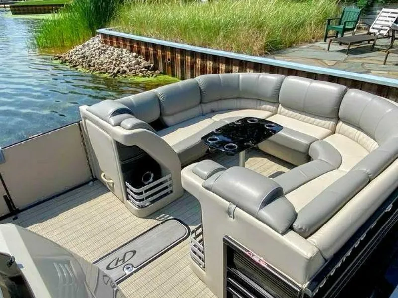 Slide: The Image of Harris 250 Grand Mariner Single Lounging Double Tritoon 2018 - 5568680