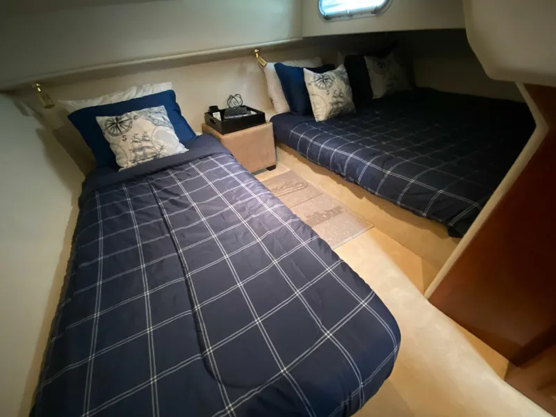 Slide: The Image of Riviera 47 Excalibur 2002 - 5568775