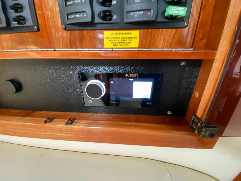 Slide: The Image of Riviera 47 Excalibur 2002 - 5568780