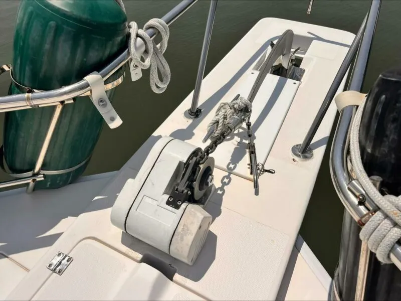 Slide: The Image of Mainship 430 Trawler 2002 - 5568963