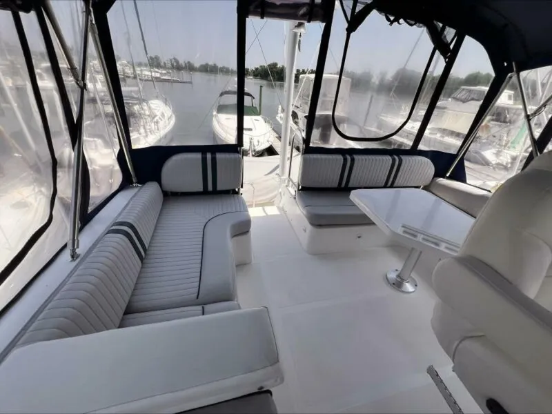 Slide: The Image of Mainship 430 Trawler 2002 - 5568975