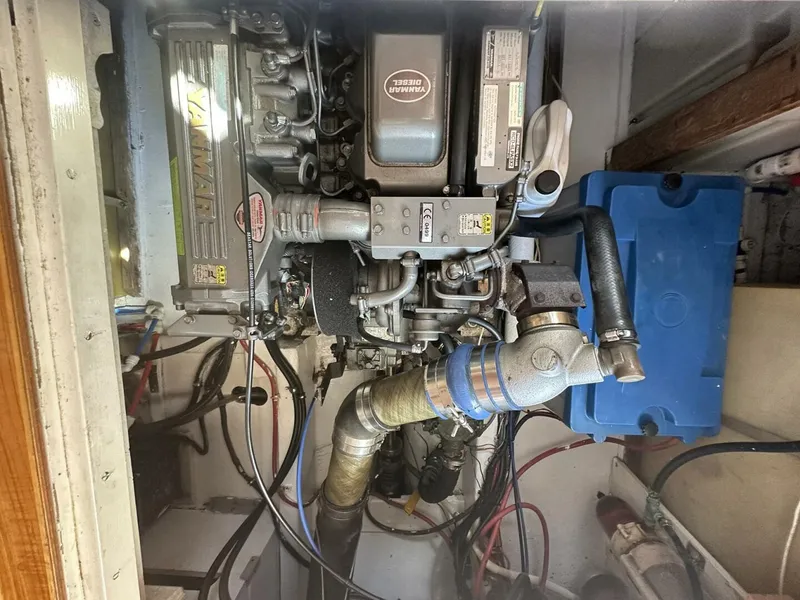 Slide: The Image of Nauset 36 Trawler 1989 - 5569216