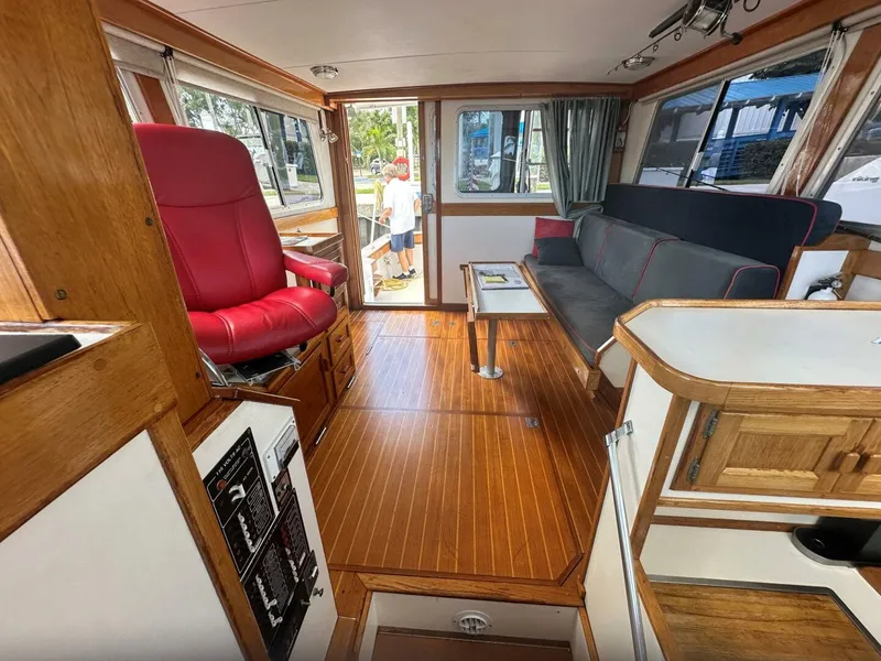 Slide: The Image of Nauset 36 Trawler 1989 - 5570223