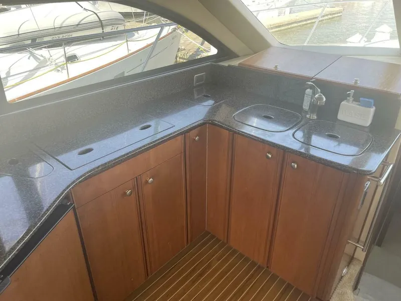 Slide: The Image of Meridian 411 Sedan 2006 - 5569896