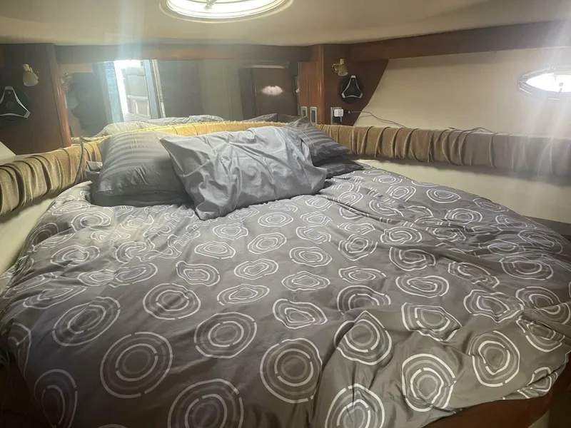 Slide: The Image of Meridian 411 Sedan 2006 - 5569910