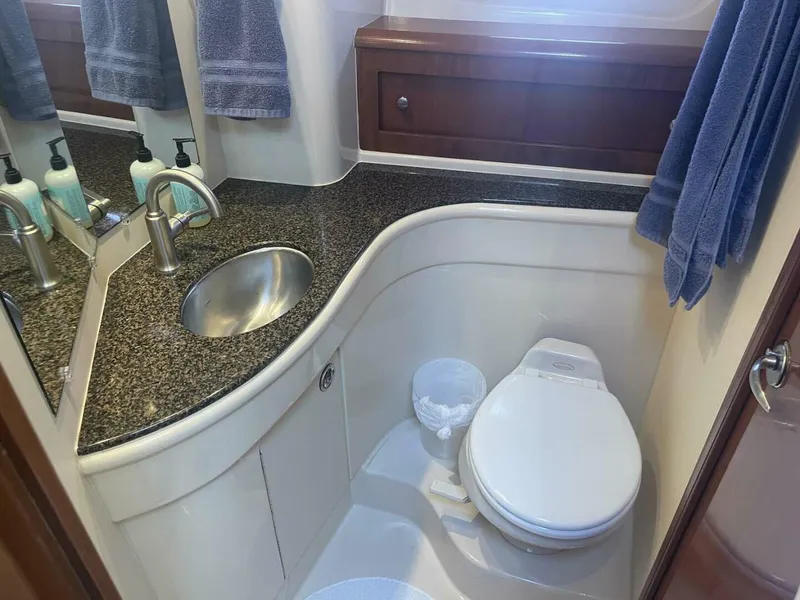 Slide: The Image of Meridian 411 Sedan 2006 - 5569933