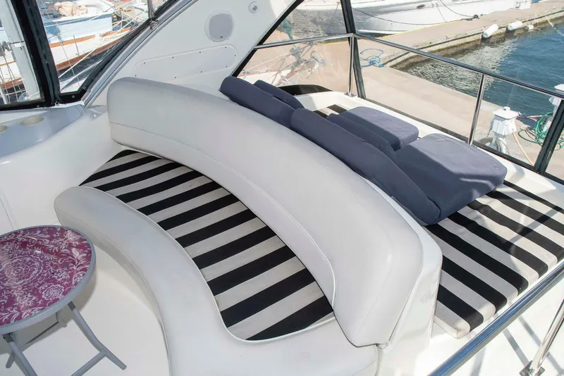 Slide: The Image of Meridian 411 Sedan 2006 - 5569968