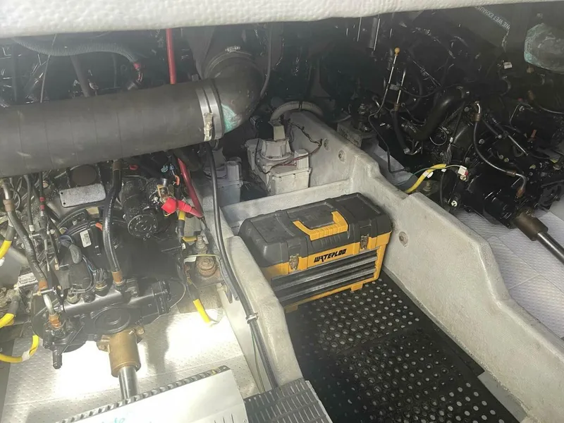 Slide: The Image of Meridian 411 Sedan 2006 - 5569971