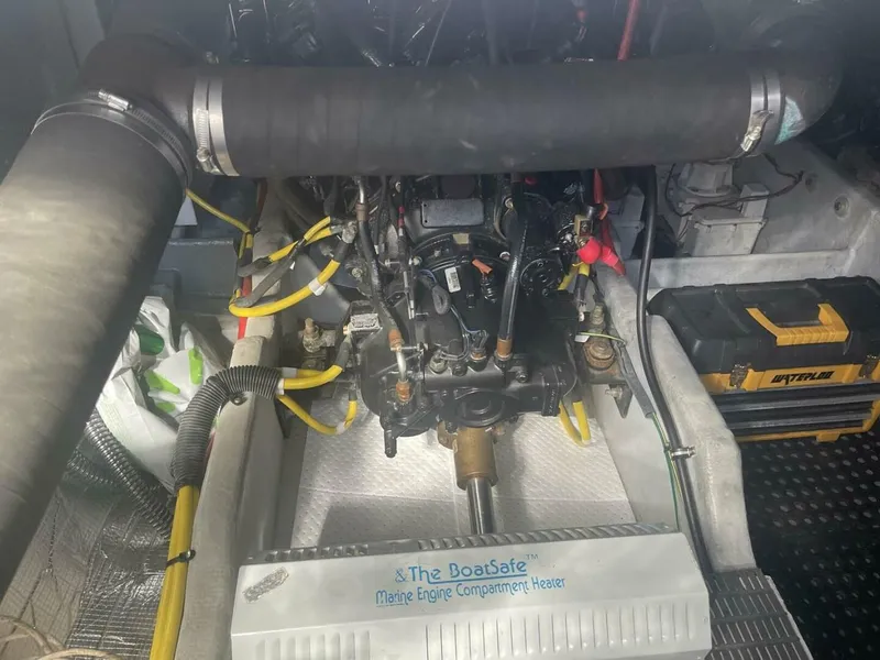 Slide: The Image of Meridian 411 Sedan 2006 - 5569972