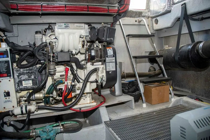 Slide: The Image of Meridian 411 Sedan 2006 - 5569979