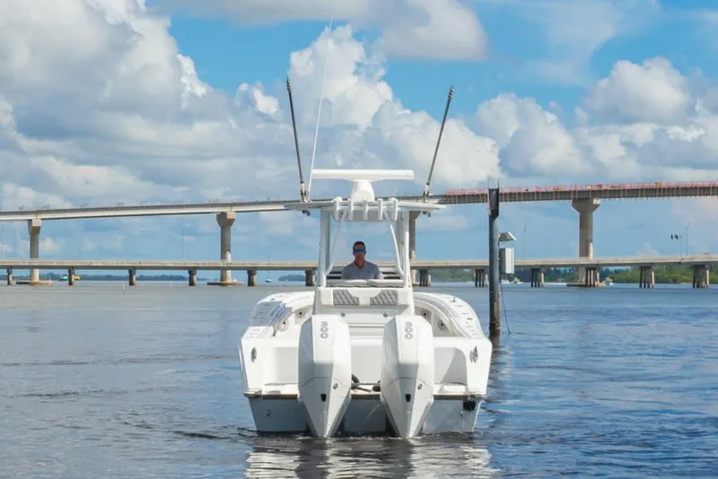 Slide: The Image of Front Runner 33 2023 - 5569506