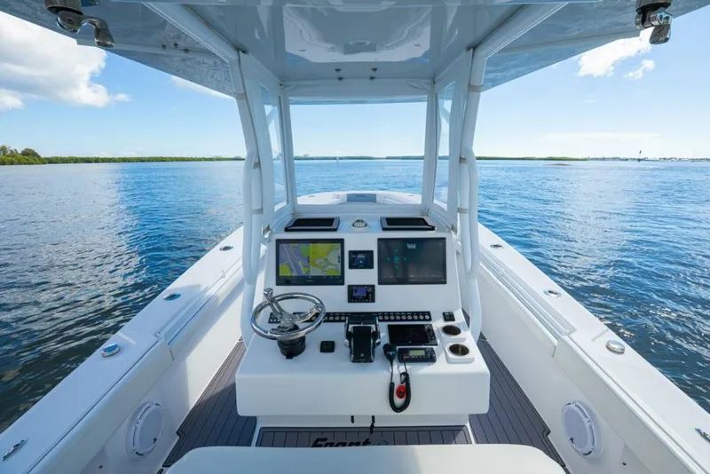 Slide: The Image of Front Runner 33 2023 - 5569510