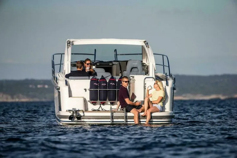 Slide: The Image of Nimbus 305 Drophead 2025 - 5570064