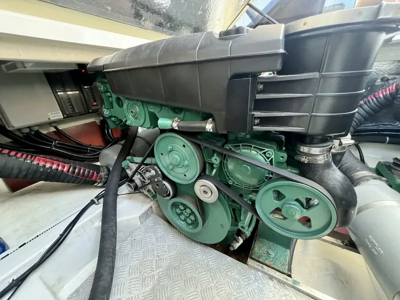 Slide: The Image of Nimbus 365 Coupe 2018 - 5570260