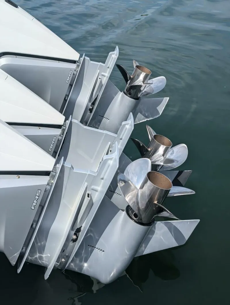 Slide: The Image of Yellowfin RIB 2015 - 5572254