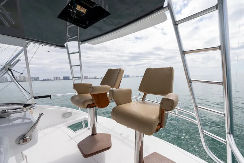 Slide: The Image of 2003 Viking 45 Convertible Big Sky - 5570442