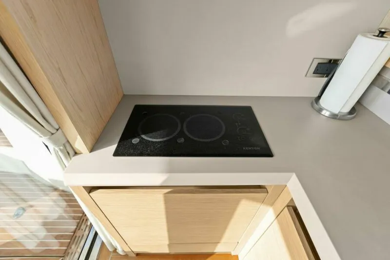 Slide: The Image of 2015 50 Monte Carlo MC5 - Nauti Obsession - 5572290