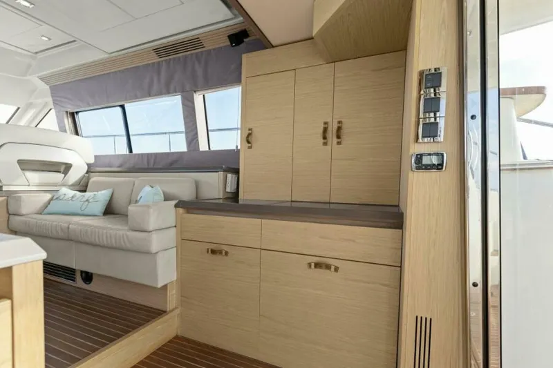 Slide: The Image of 2015 50 Monte Carlo MC5 - Nauti Obsession - 5572292