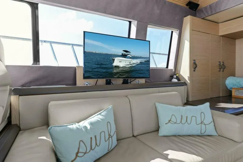 Slide: The Image of 2015 50 Monte Carlo MC5 - Nauti Obsession - 5572294