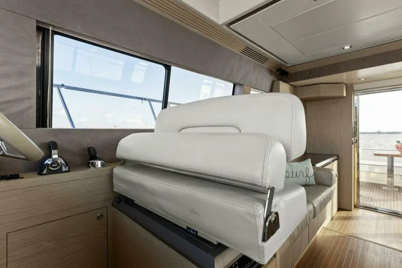 Slide: The Image of 2015 50 Monte Carlo MC5 - Nauti Obsession - 5572303