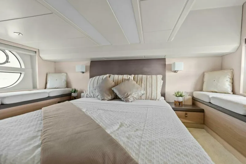 Slide: The Image of 2015 50 Monte Carlo MC5 - Nauti Obsession - 5572305