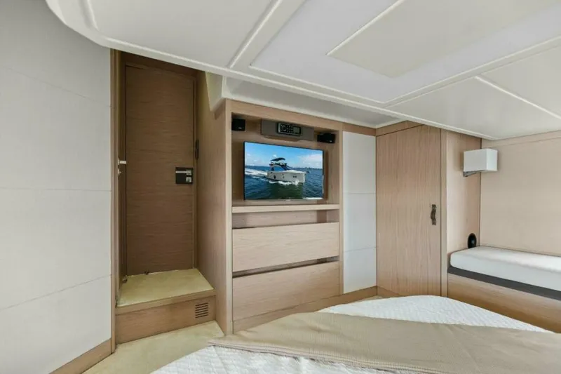 Slide: The Image of 2015 50 Monte Carlo MC5 - Nauti Obsession - 5572307