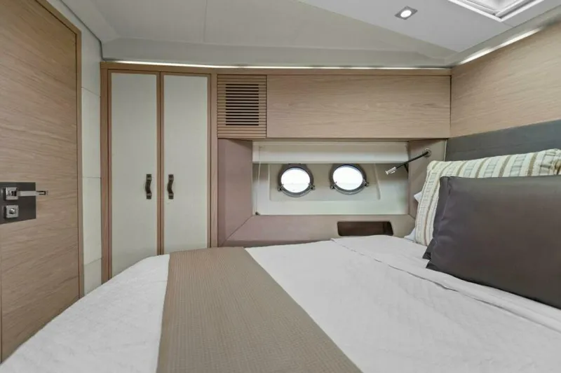 Slide: The Image of 2015 50 Monte Carlo MC5 - Nauti Obsession - 5572314