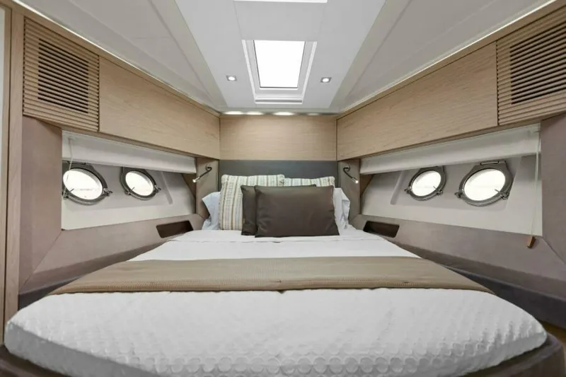 Slide: The Image of 2015 50 Monte Carlo MC5 - Nauti Obsession - 5572315