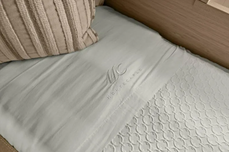 Slide: The Image of 2015 50 Monte Carlo MC5 - Nauti Obsession - 5572318