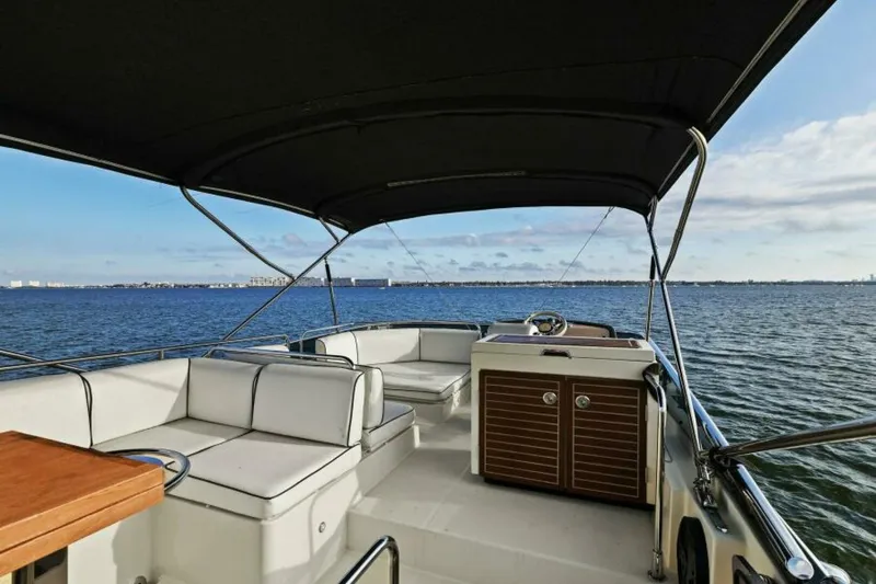 Slide: The Image of 2015 50 Monte Carlo MC5 - Nauti Obsession - 5572327