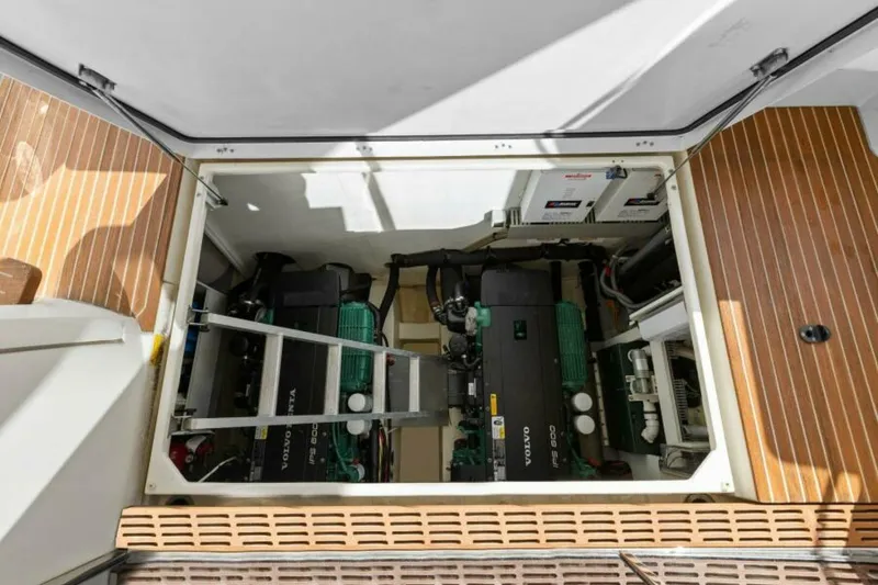 Slide: The Image of 2015 50 Monte Carlo MC5 - Nauti Obsession - 5572337