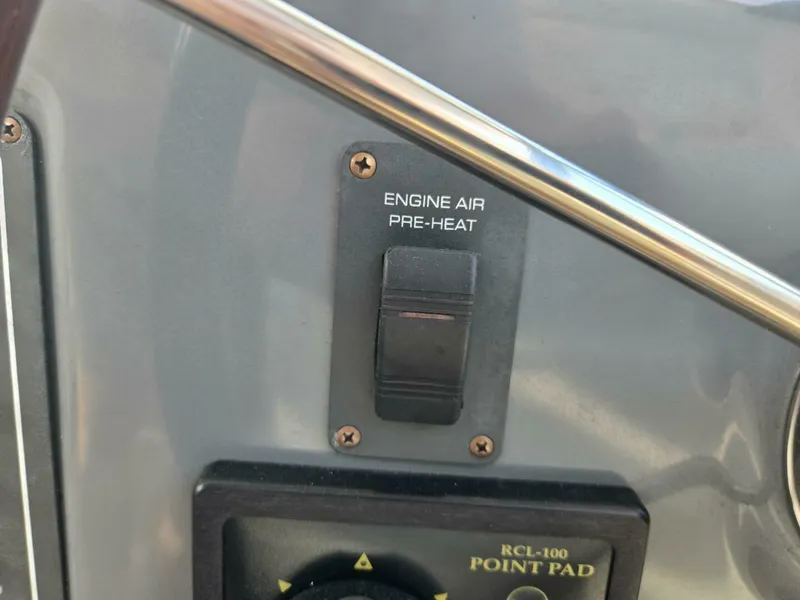 Slide: The Image of Tiara 3800 Express 2001 - 5573404