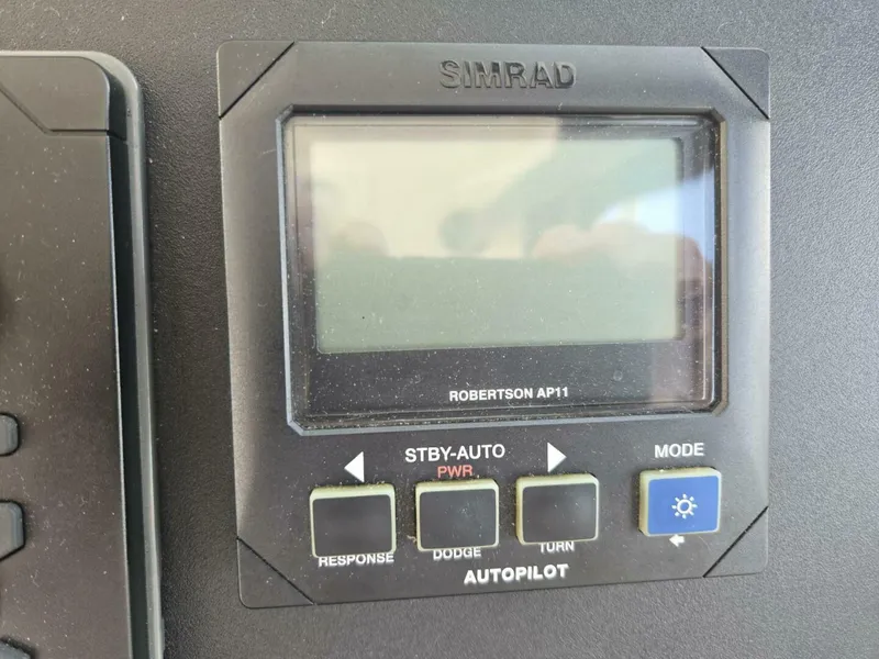 Slide: The Image of Tiara 3800 Express 2001 - 5573399