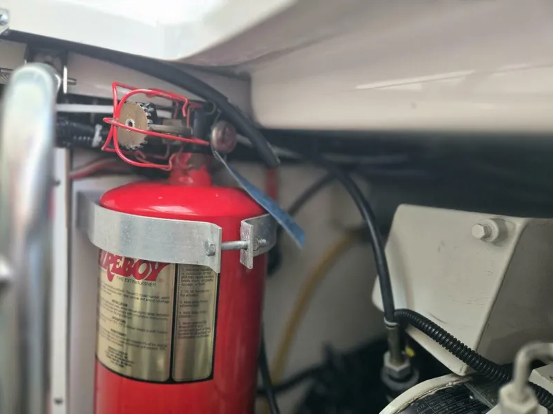 Slide: The Image of Tiara 3800 Express 2001 - 5573424