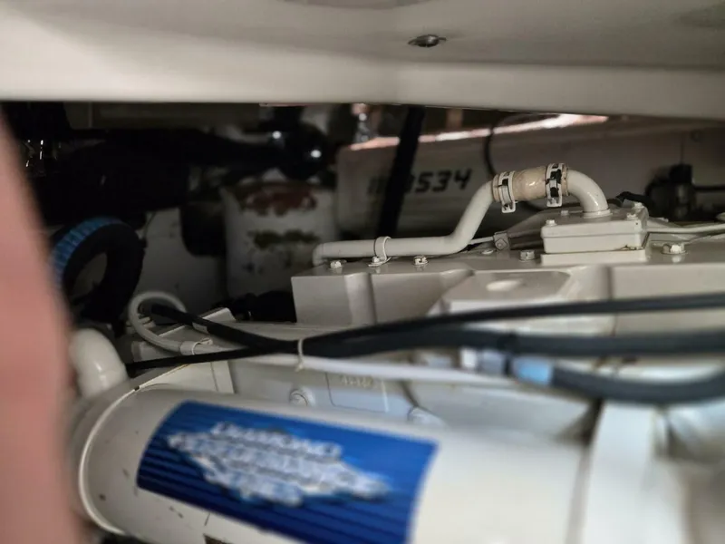 Slide: The Image of Tiara 3800 Express 2001 - 5573427