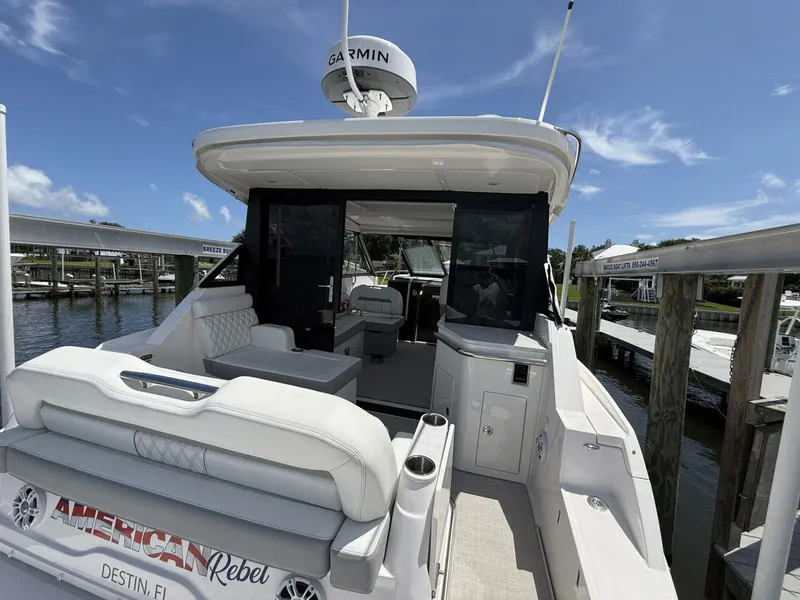 Slide: The Image of Regal 36 XO 2025 - 5572379