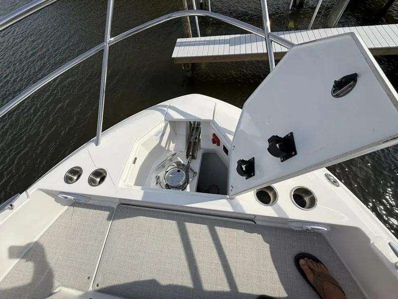 Slide: The Image of Regal 36 XO 2025 - 5572366