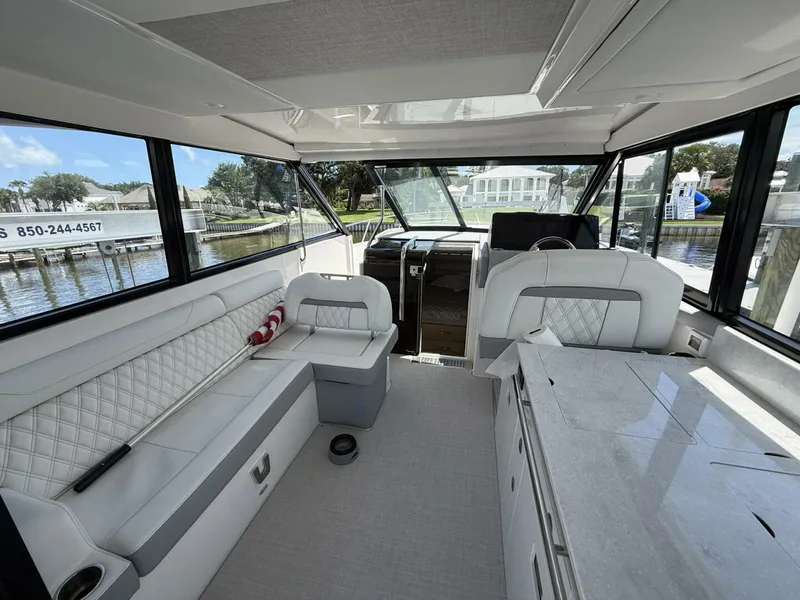 Slide: The Image of Regal 36 XO 2025 - 5572370