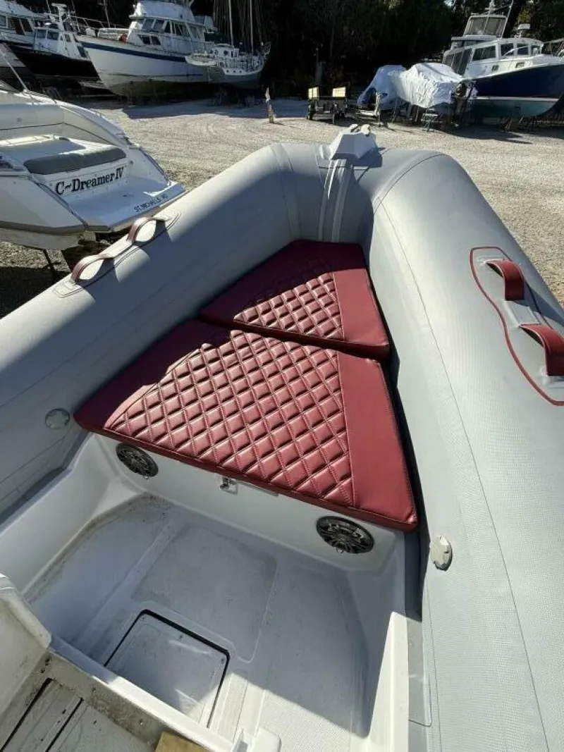 Slide: The Image of Apex Marine A-24 2025 - 5572550