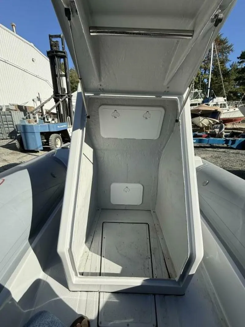 Slide: The Image of Apex Marine A-24 2025 - 5572551