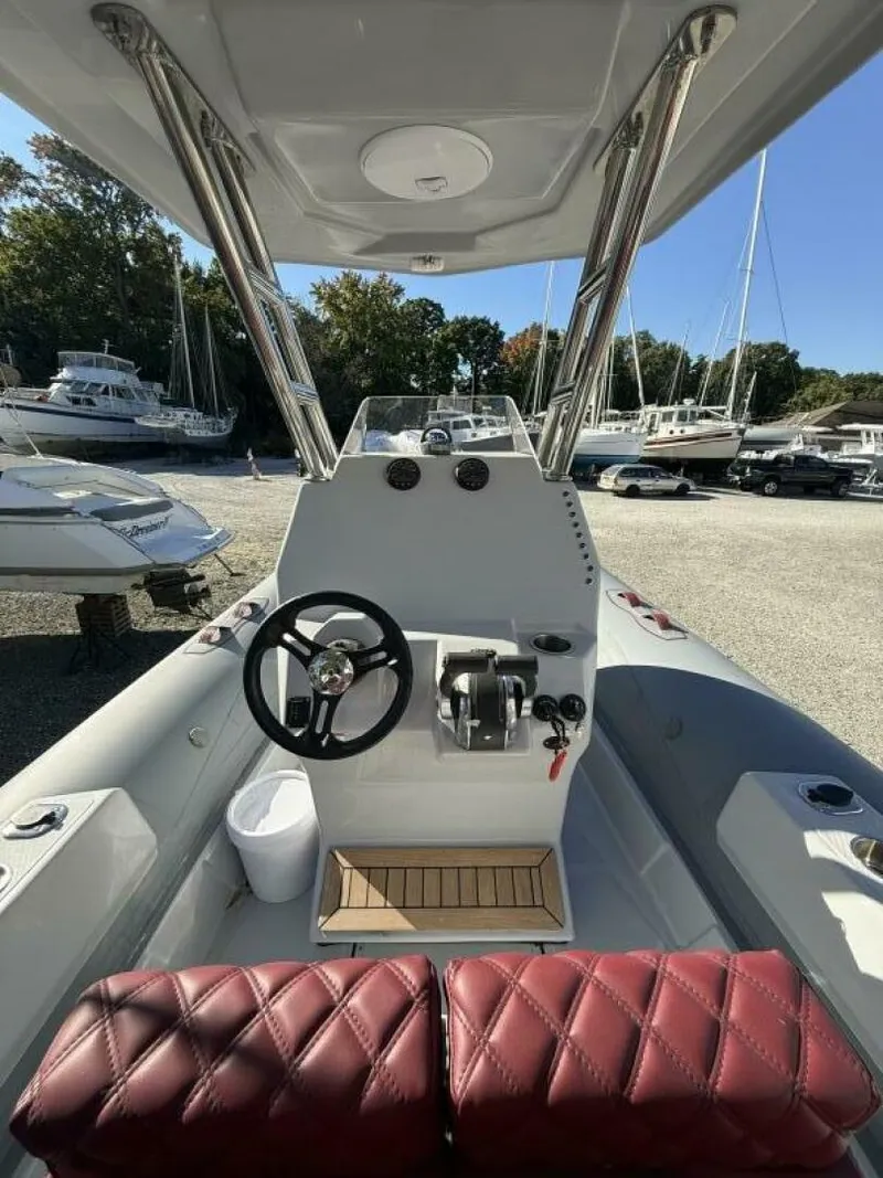 Slide: The Image of Apex Marine A-24 2025 - 5572558